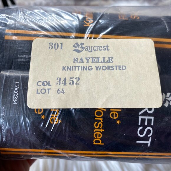 Lot of 10 Baycreat Sayelle Yarn - Picture 4 of 4